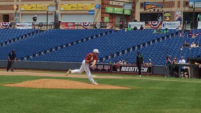 Grove City baseball Keegan Holmstrom Ryan Isley